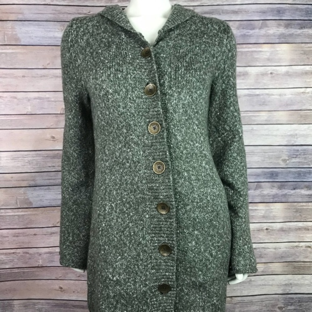 prAna Hooded Sweater in Marled Forest Green